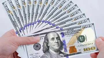 استقرار سعر الدولار في مصر بعد قرار البنك المركزي بتثبيت سعر الفائدة