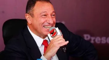 الخطيب يتوج بجائزة التميز الرياضي أفضل رئيس ناد