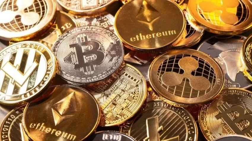 بتكوين دون 80 ألف دولار للمرة الأولى منذ 11 نوفمبر