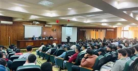جامعة كفر الشيخ تنظم ندوة بعنوان ” الإدمان وتهديدات الذكاء الاصطناعي بين الواقع والمأمول”