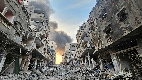 خطة ترامب لتهجير الفلسطينيين غير قانونية