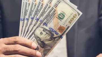 سعر الدولار يشعل الجدل ، هل نواجه موجة جديدة؟