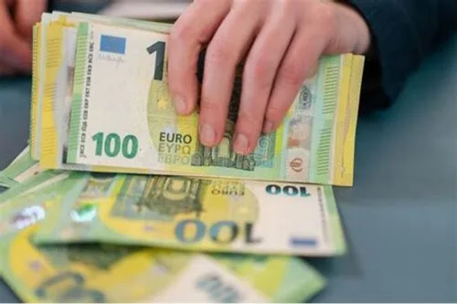 سعر اليورو اليوم ، 9 فبراير 2025 ، الاستقرار في البنوك مع الاختلافات