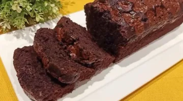 طريقة عمل كيكة الموز بقطع الشوكولاتة