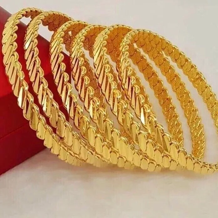 طلب كبير على شراء الذهب في الجزائر اليوم ، هل ترتفع الأسعار أكثر؟