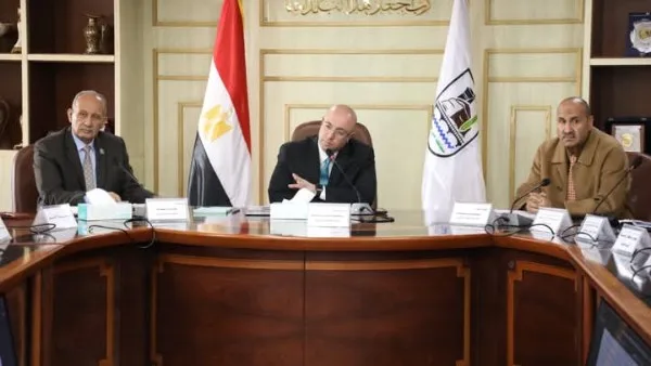 محافظ بني سويف يرحب بالأعضاء الجدد في المجلس التنفيذي