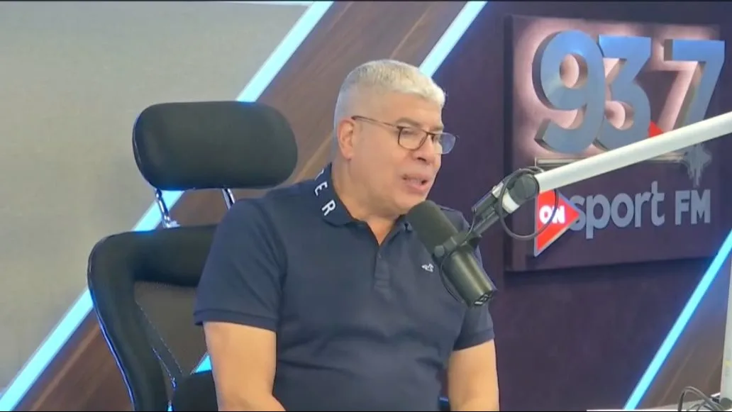 مفيش حاجة بتجيبنا ورا غير الكلام