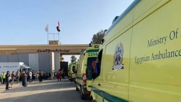 ميناء رفح البري يستقبل دفعة جديدة من المصابين والمرضى الفلسطينيين من قطاع غزة