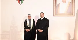 وزير الإسكان يشارك في الاحتفال بالذكرى الـ٦٤ للعيد الوطني للكويت