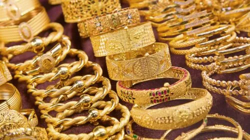الاستقرار غير المتوقع لـ 22 عيارًا في العراق ، هل هي فرصة للشراء؟