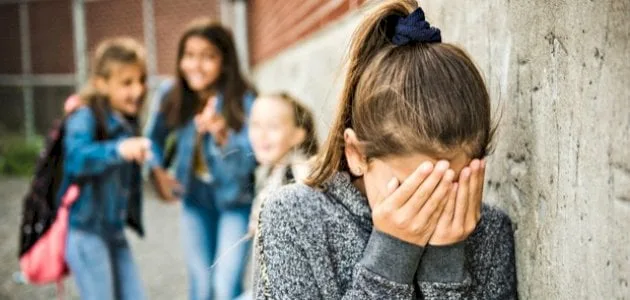 التنمر تحت المجهر.. عقوبات رادعة وخطط شاملة للقضاء على الظاهرة