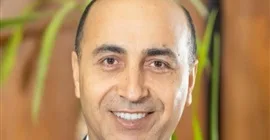 رئيس جامعة دمنهور يقدم التهنئة بمناسبة اليوبيل الماسي للمجلس الأعلى للجامعات
