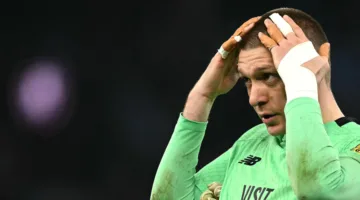 عقوبة تستهدف حراس مرمى كرة القدم.. ما هو قانون “8 ثواني” الجديد؟