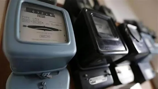 هل يمكن نقل عداد الكهرباء من منزل لآخر؟..تفاصيل