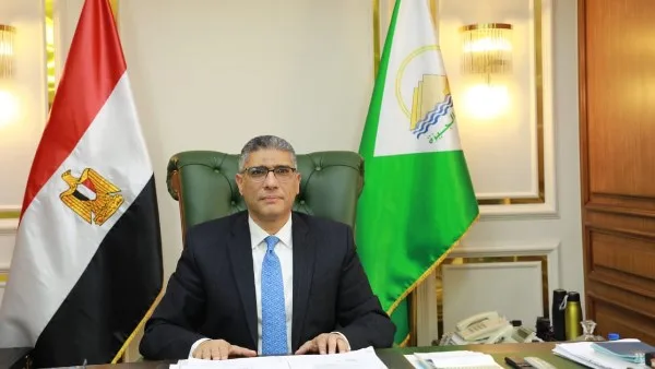 وقف إجازة الأطباء البيطريين والعاملين بالمجازر والمختصين بالتفتيش بالجيزة